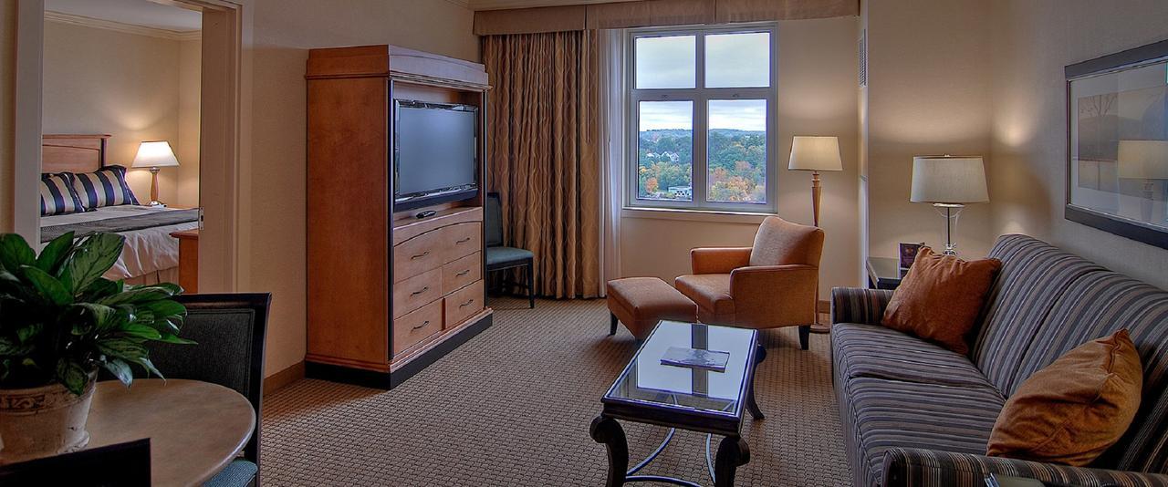 Hollywood Casino Bangor Hotel Екстериор снимка