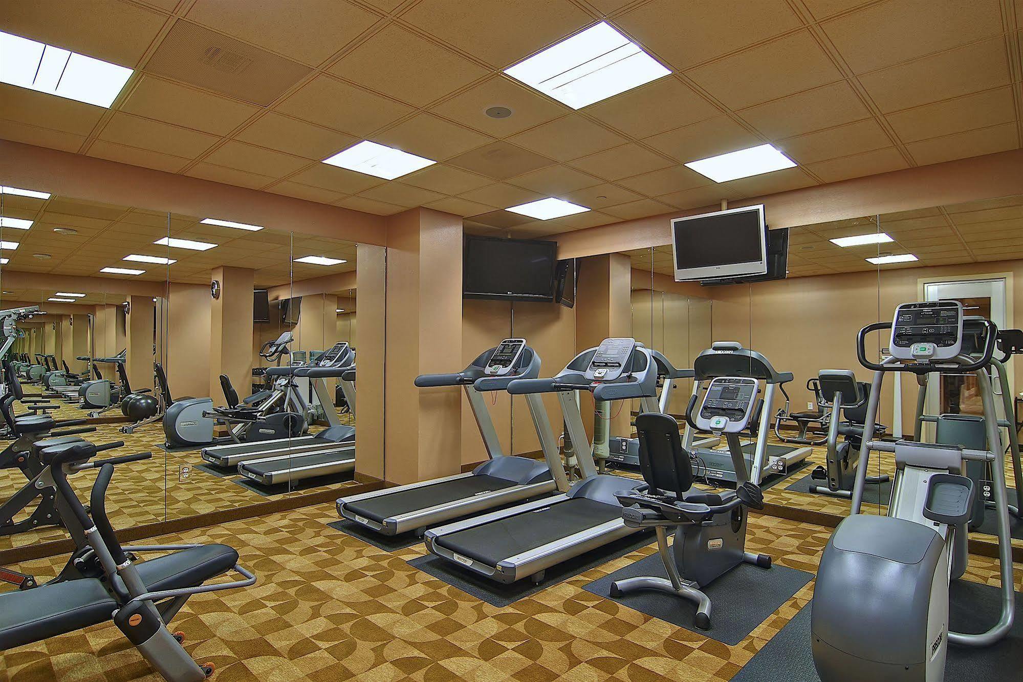 Hollywood Casino Bangor Hotel Екстериор снимка