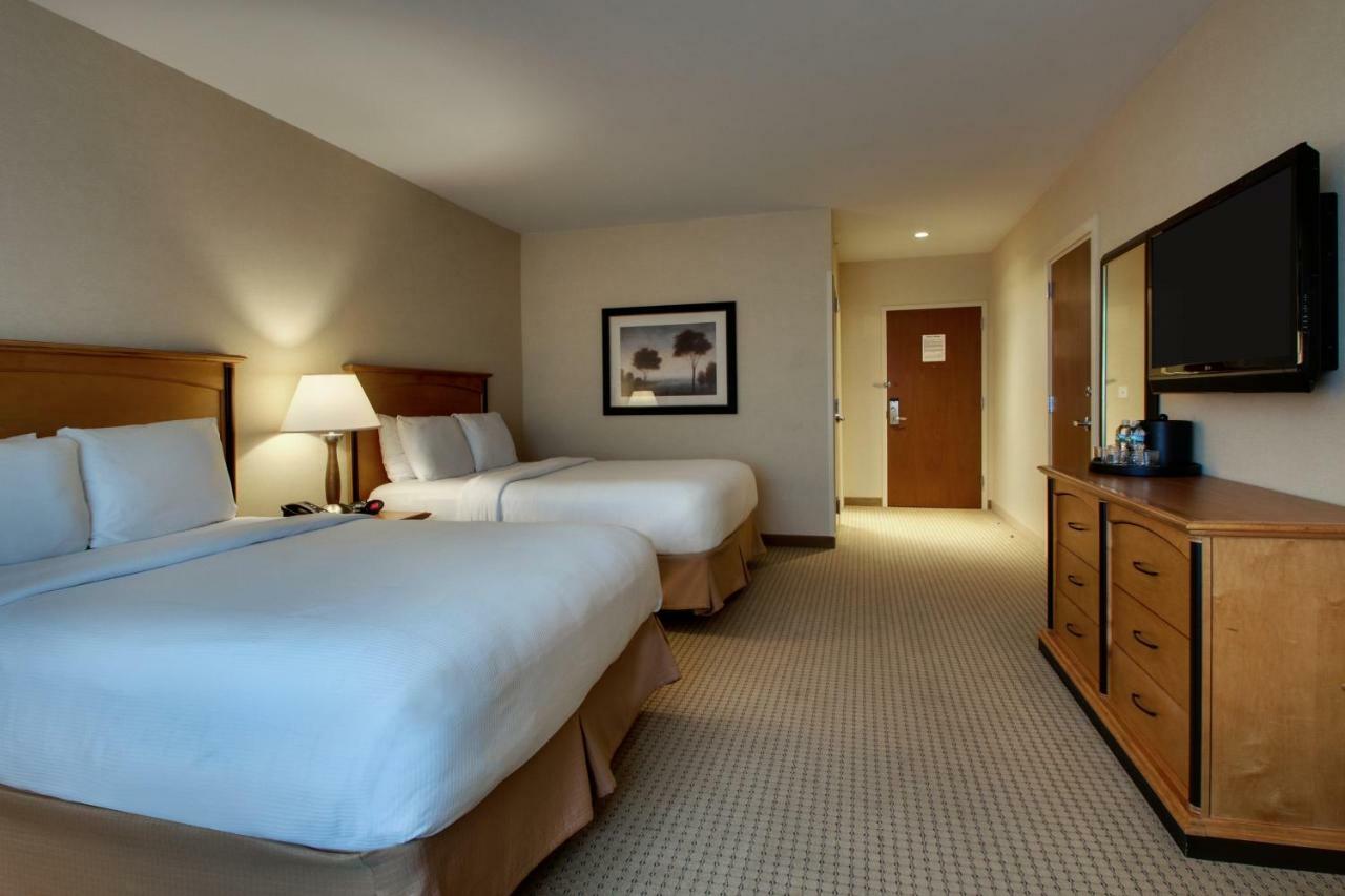 Hollywood Casino Bangor Hotel Екстериор снимка